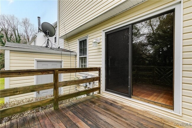 Building Photo - 5543 Forest Hill Ave