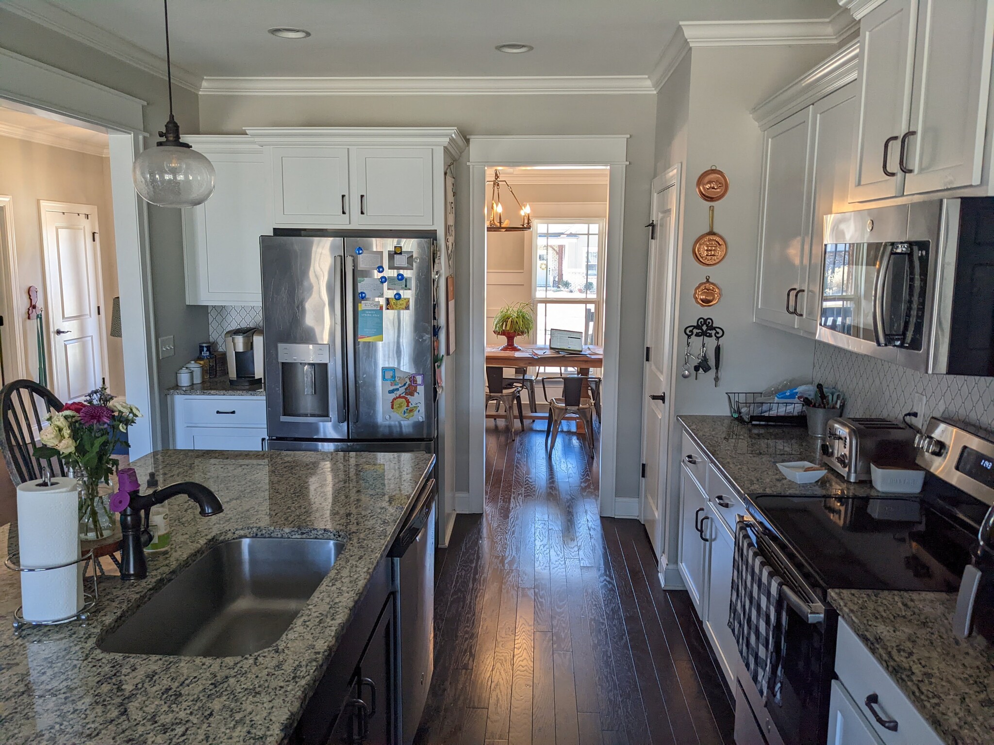 Kitchen - 7458 White Pine Dr