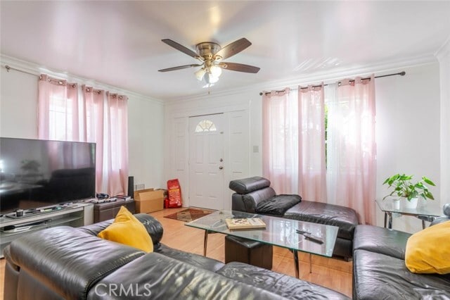 Building Photo - 5253 Fountain Ave