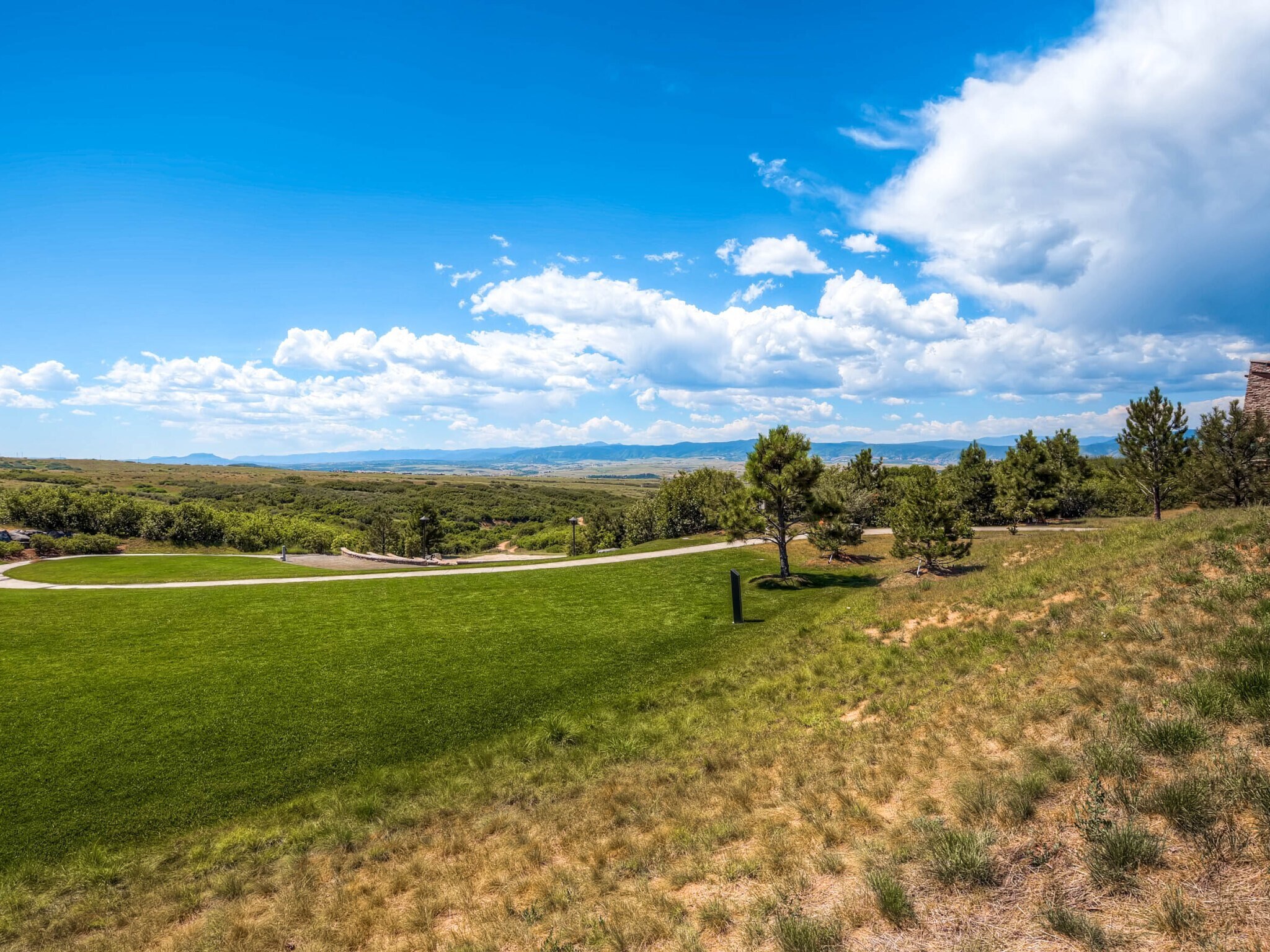 Building Photo - 664 Tiger Lily Way