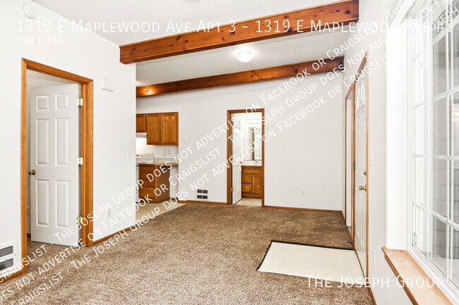 Building Photo - 1319 E Maplewood Ave
