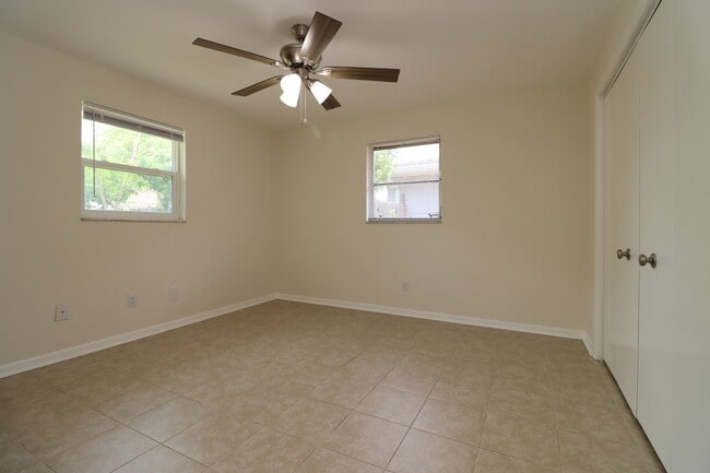 Building Photo - 1232 Amble Ln