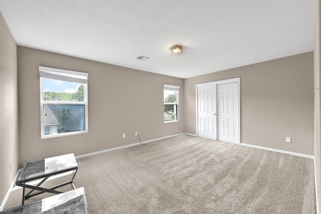 Building Photo - 3007 Apple Dale Dr