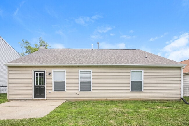 Building Photo - 1609 Orchestra Way