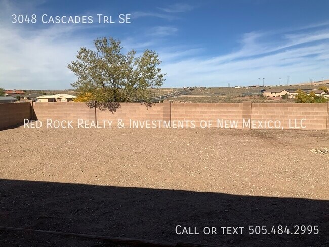 Building Photo - 3048 Cascades Trail SE