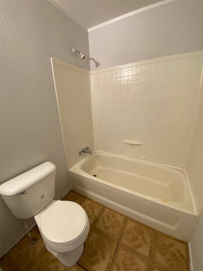 Building Photo - 11734 Greensbrook Forest Dr