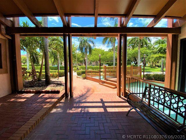 Building Photo - 14527 Bonaire Blvd