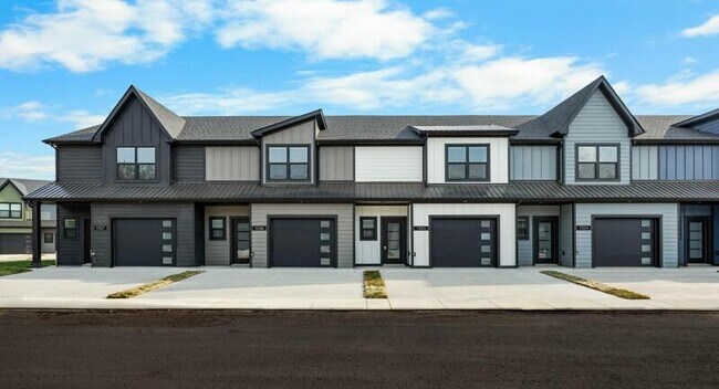 Building Photo - 1505 Jonathan Wade Cir