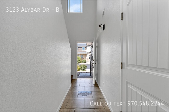 Building Photo - 3123 Alybar Dr