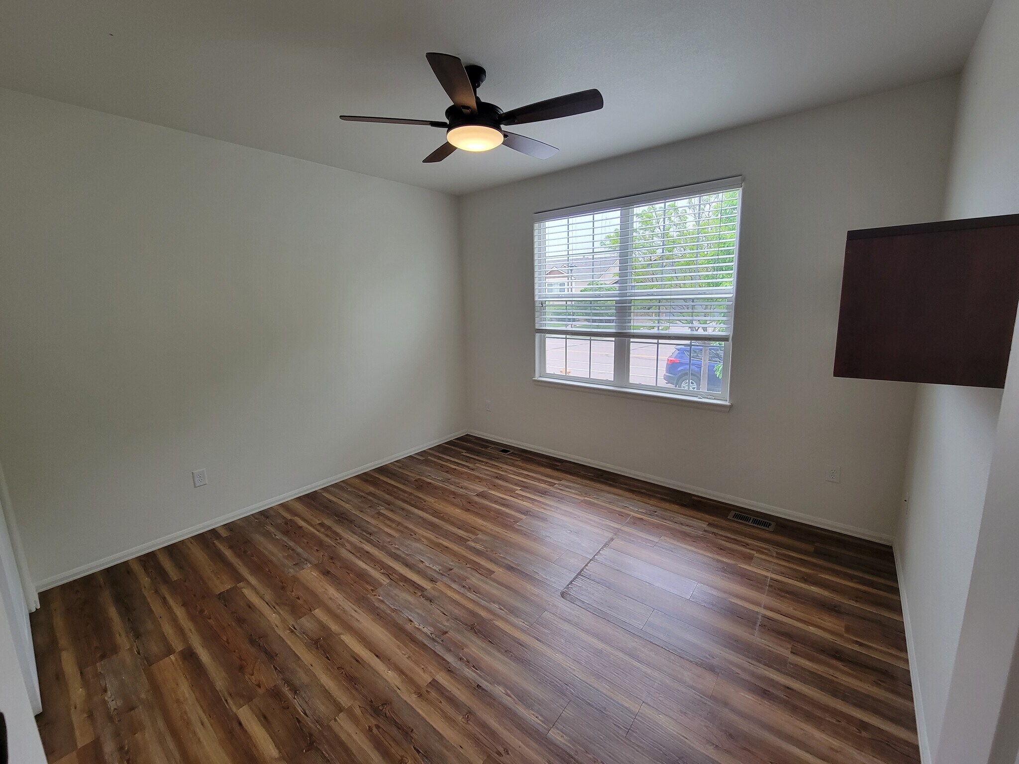 Building Photo - 2501 Bar Harbor Dr