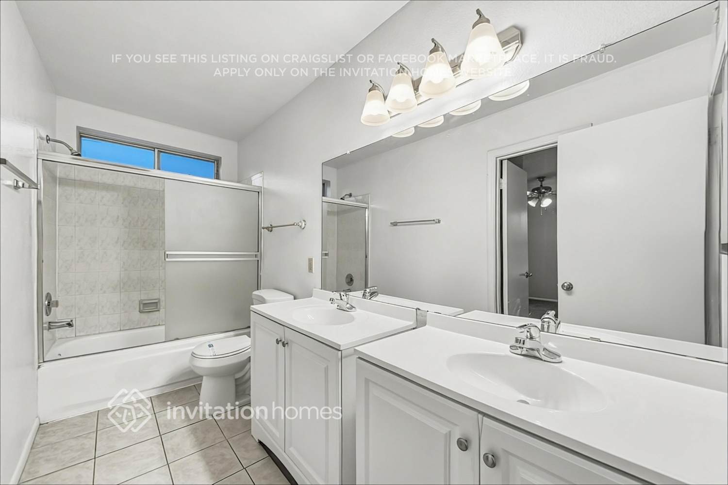 Building Photo - 1615 W Curry Dr