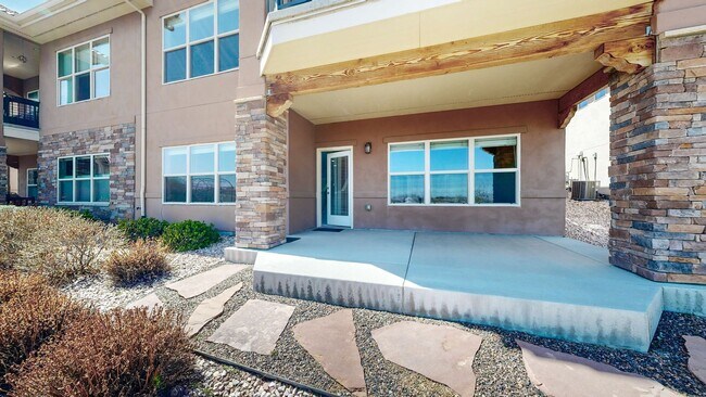 Building Photo - Great Home in Loveland