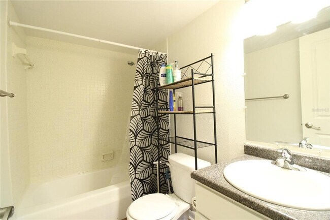 Building Photo - 507 NW 39th Rd