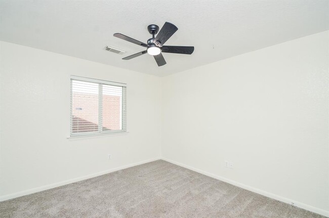 Building Photo - 4835 Richmond Knoll Ln