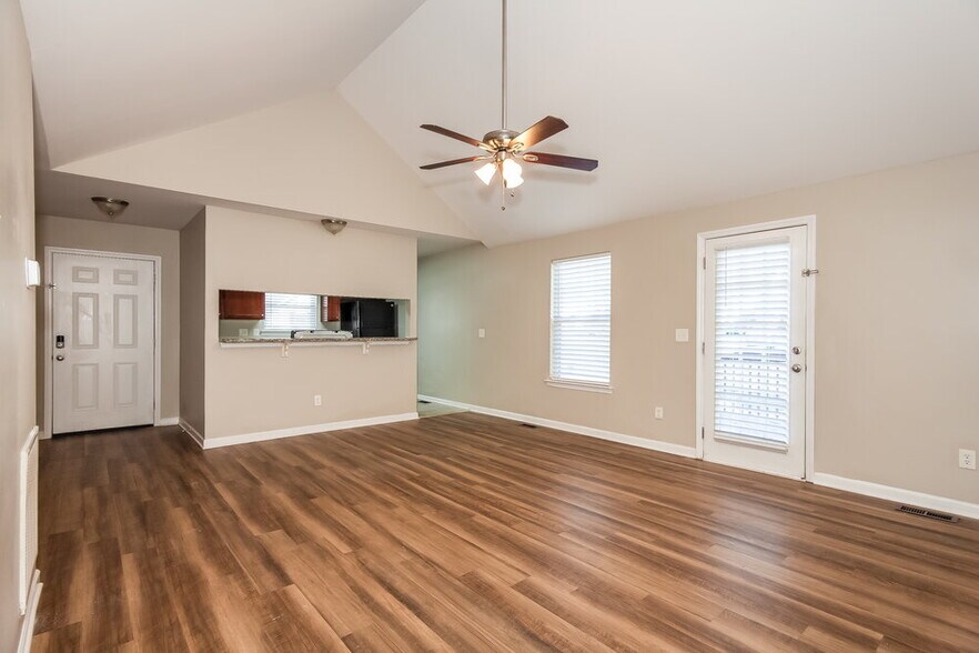 Building Photo - 3836 Bullard St