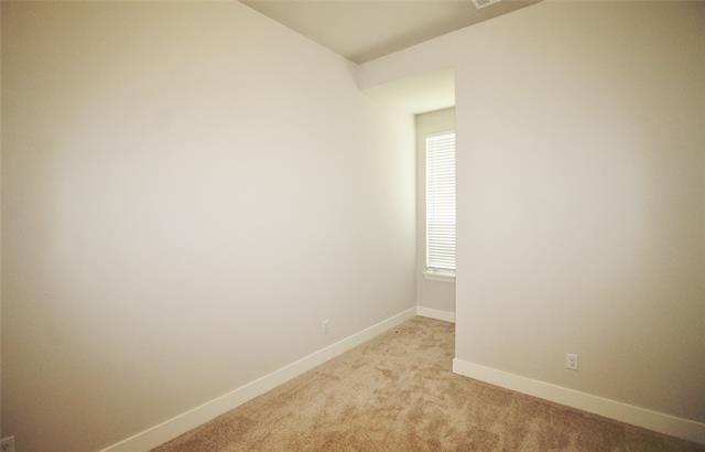 Building Photo - 1665 Sheldon Dr