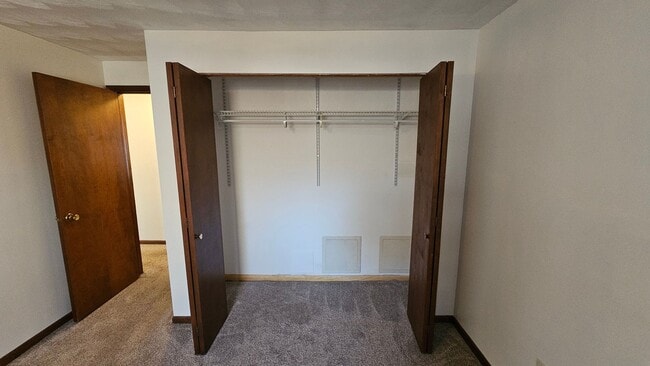 Building Photo - 3306-3308 Shelley Dr