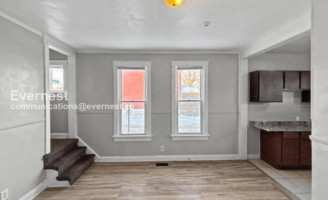 Building Photo - 100 N Central Ave