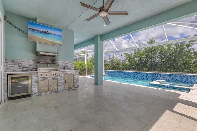 Building Photo - ** SEAHORSE AT CAMBRIA ** 3 BED + DEN - 3....