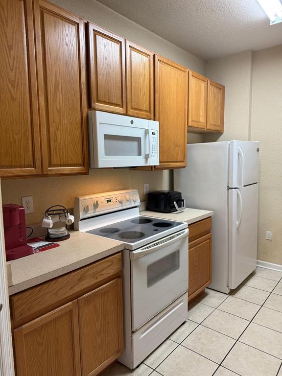 Building Photo - 6335 Contessa Dr