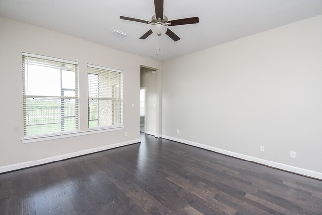 Building Photo - 19535 Shady Hike Ln