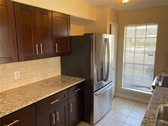 Building Photo - 1902 Windsong Trail