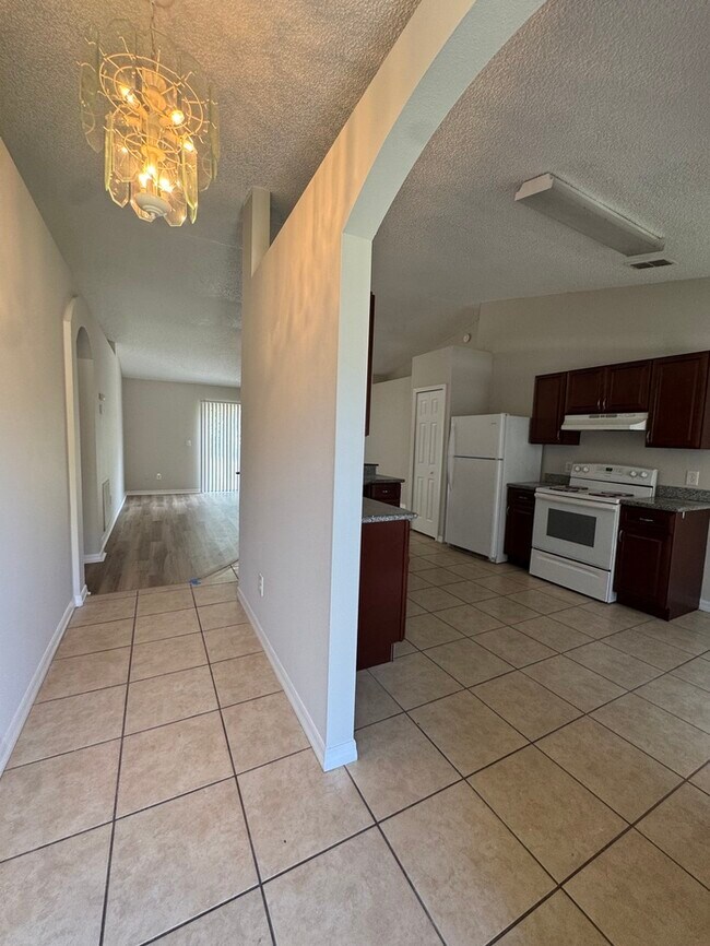 Building Photo - 81 S Courtland Blvd