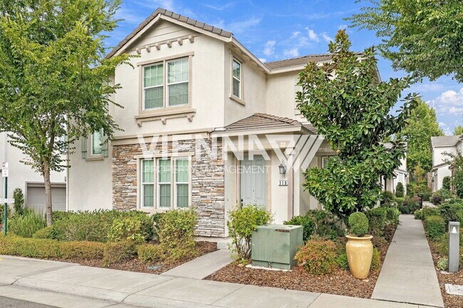 Building Photo - 310 Colner Cir