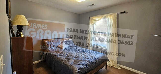 Building Photo - 312 Joe Walding Dr