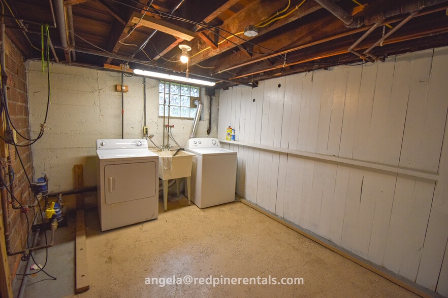 private laundry for unit - 1832 Crafton Blvd
