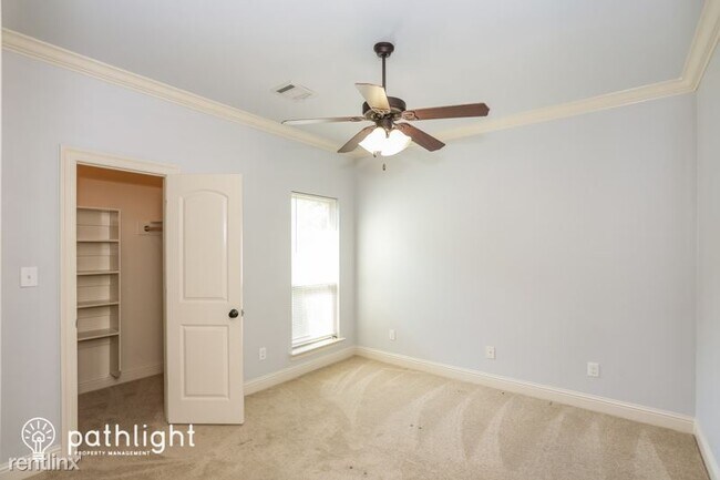 Building Photo - 4 br, 3 bath House - 18505 Old Maplewood D...