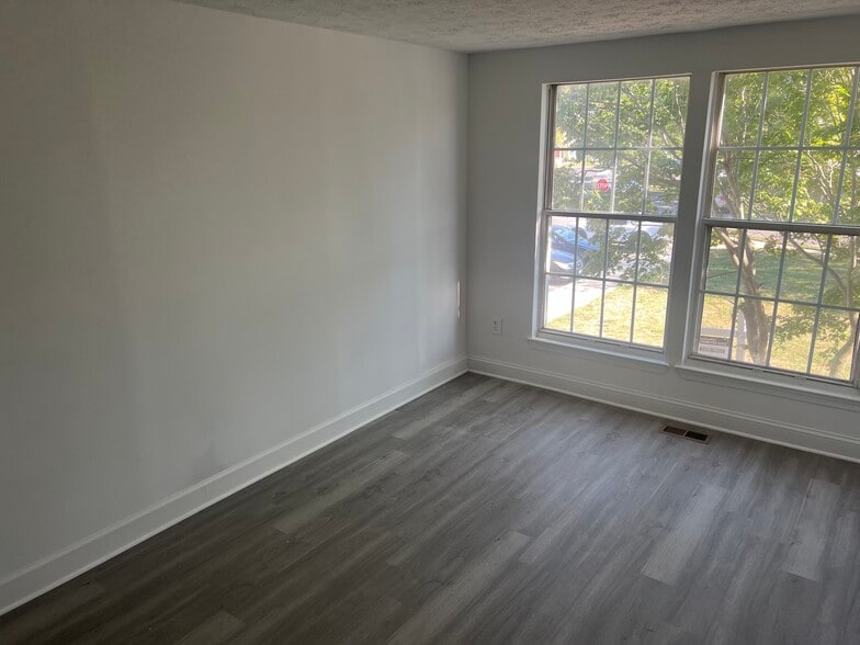 Building Photo - 508 Boysenberry Ln