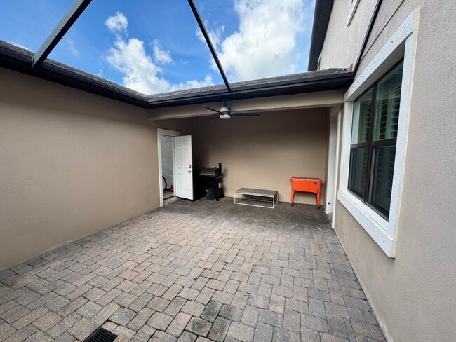 Building Photo - 12508 Rangeland Blvd