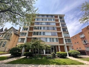 Building Photo - 1409 N Prospect Ave