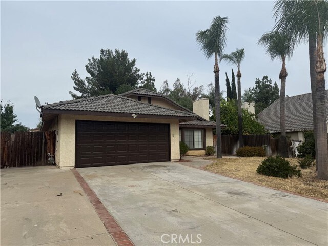 Building Photo - 583 Le Harve Ave