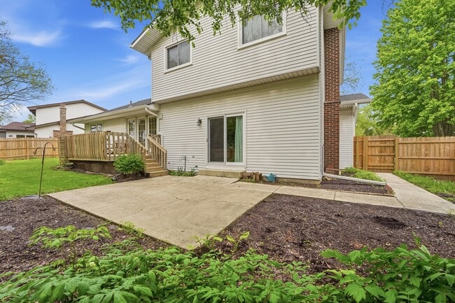 Building Photo - 4452 Burgundy Pl