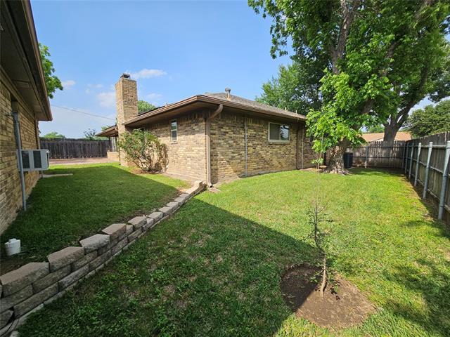 Building Photo - 1701 Coral Rock Ct