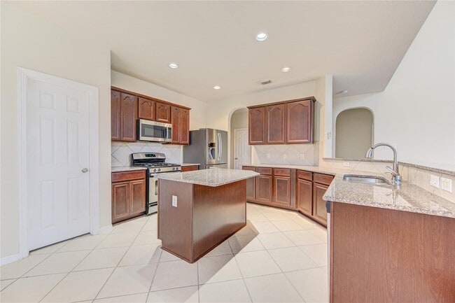 Building Photo - 5007 Jade Cove Ct