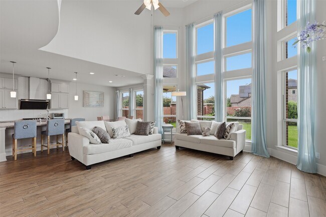 Building Photo - 2410 Ginger Mist Ct