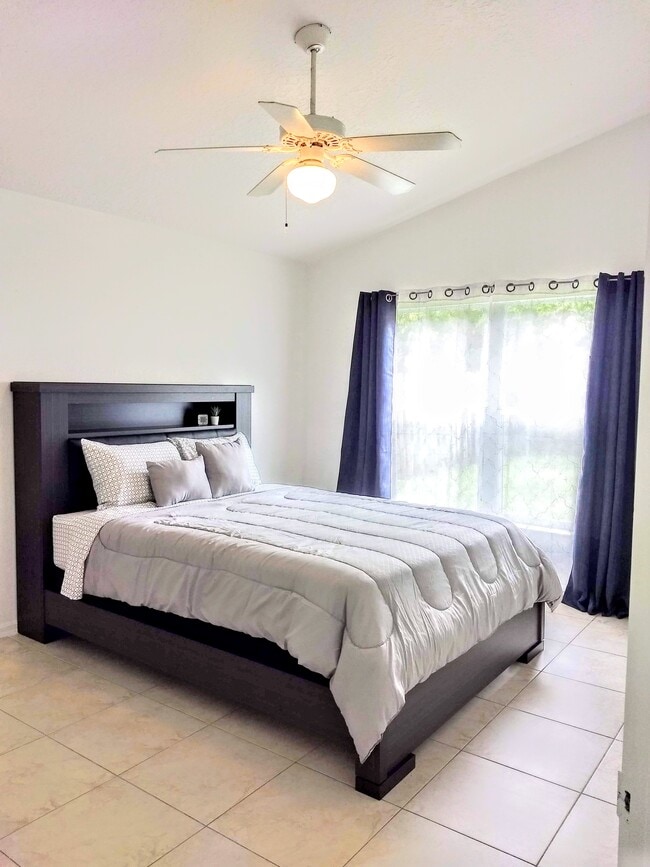 Master Bedroom - 11418 Rouse Run Cir