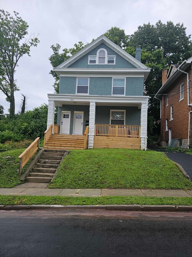 Building Photo - 1560 Dixmont Ave