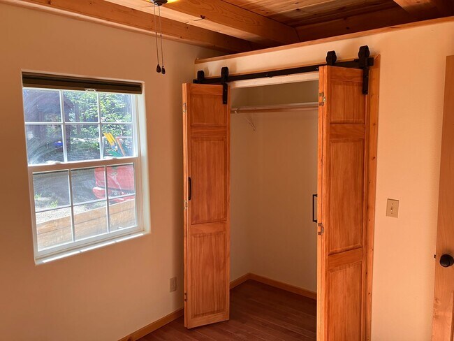 Building Photo - Classic Tahoe Knotty Pine Cabin newly remo...