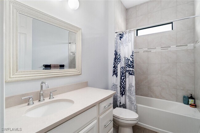 Building Photo - 1431 Mockingbird Dr