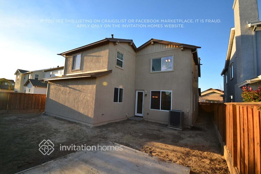 Building Photo - 2748 Cobbler St