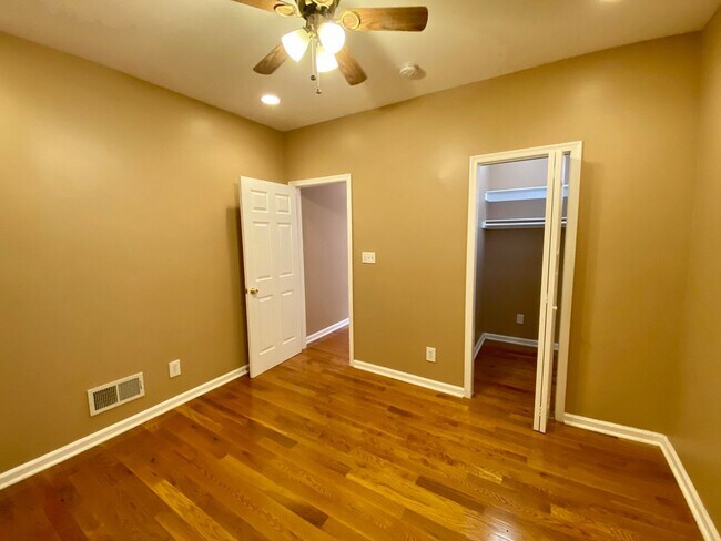 Building Photo - Charming 2 Bedroom/2 Bathroom Townhome in Harwood, Baltimore, MD!