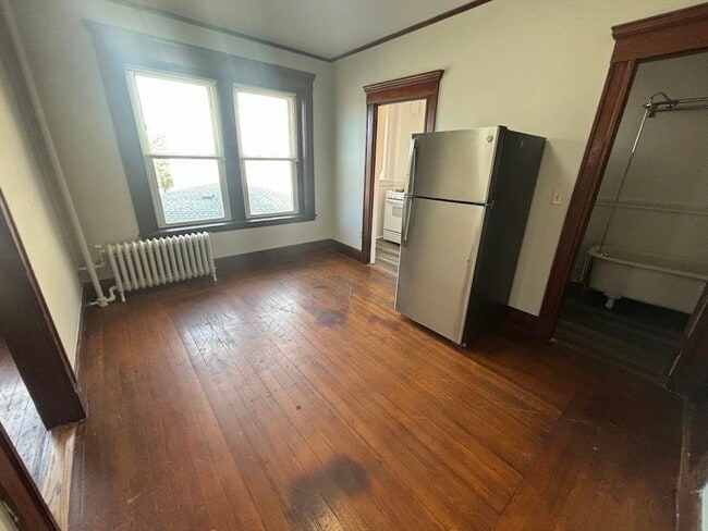 Building Photo - 1 Harbor St