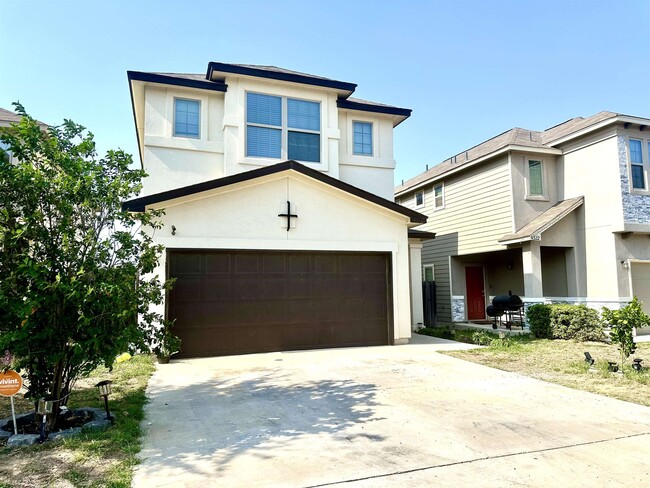 Building Photo - 4320 Regina Dr