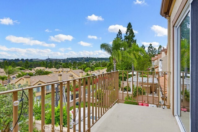 Building Photo - 41 Via Athena