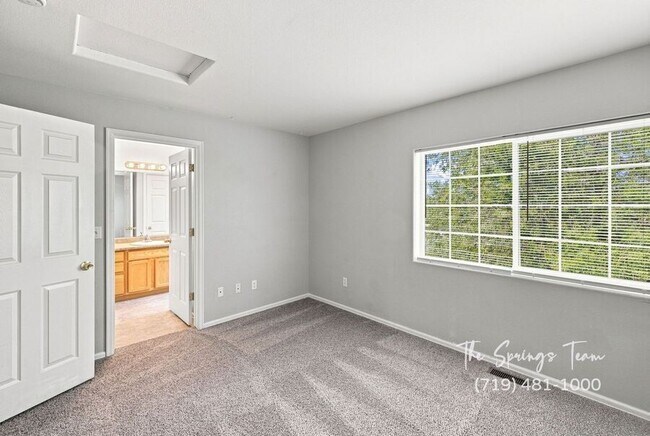 Building Photo - 804 Cima Vista Point