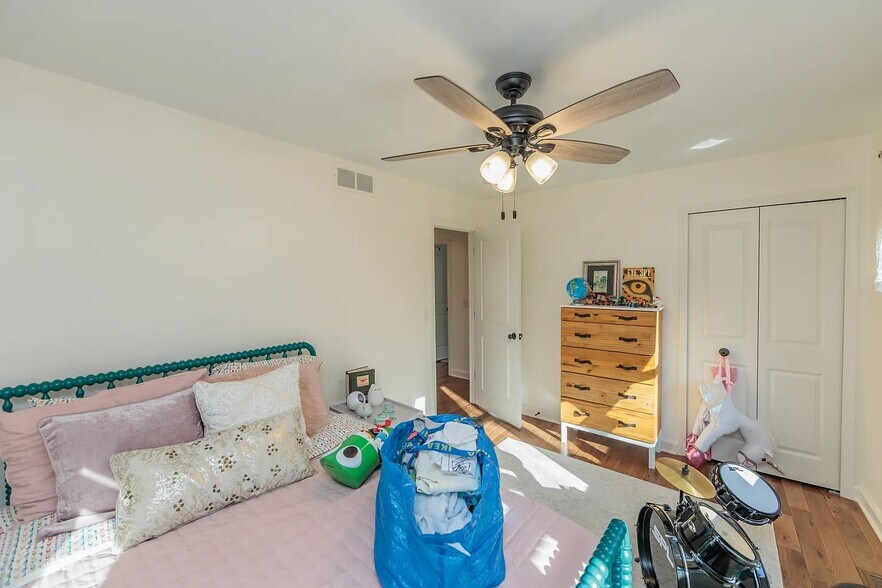 Building Photo - 8420 Timber Trl